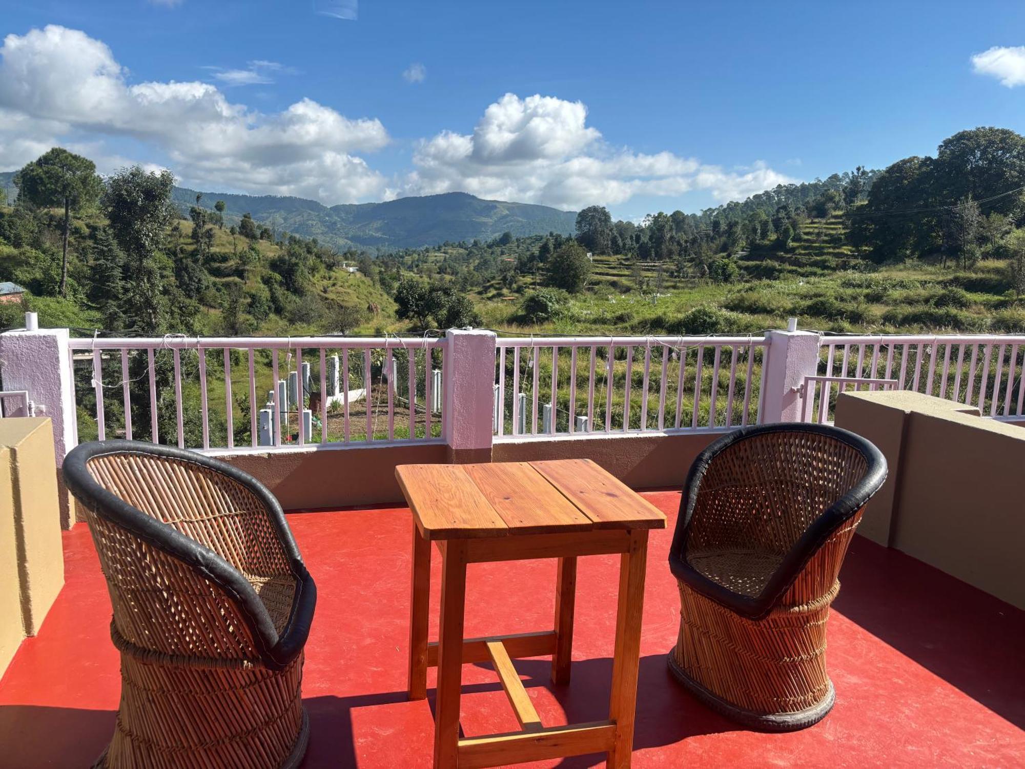 Brook Cottage Champawat Exterior photo